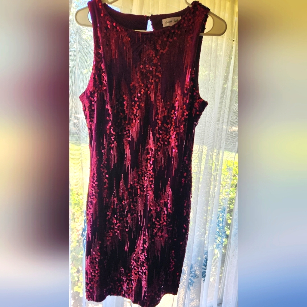 Dress burgundy formal knee high xlarge